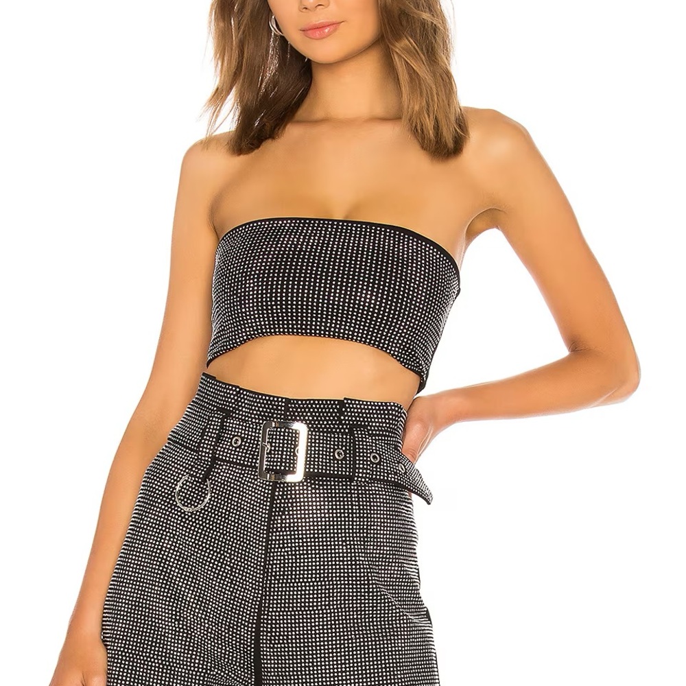 Iamgia sparkle top